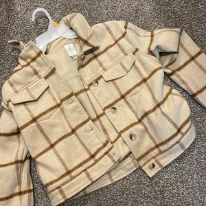 Medium fits like a small!